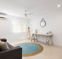 Briz Stays - Whites Road - Stays Accommodation