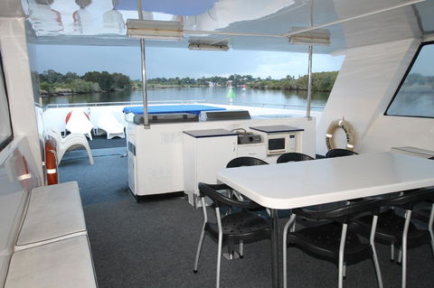 Coomera Houseboats - Stayed 26