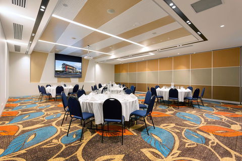 Calamvale Hotel Suites And Conference Centre - Stayed 7