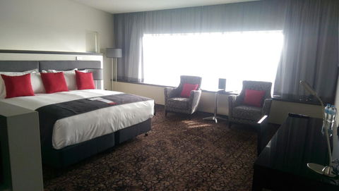 Calamvale Hotel Suites And Conference Centre - Stayed 20