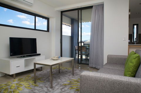 Atrio Apartments - Stayed 14
