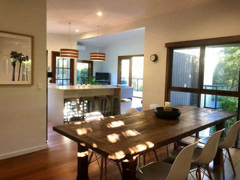 Villa 1 - 3 Parkedge Road - Stays Accommodation 9