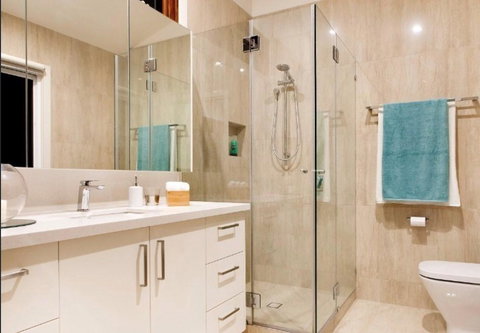 Villa 1 - 3 Parkedge Road - Stays Accommodation 14