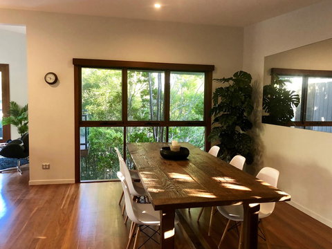 Villa 1 - 3 Parkedge Road - Stays Accommodation 11