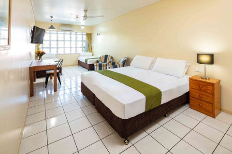 Hides Hotel - Stayed 13