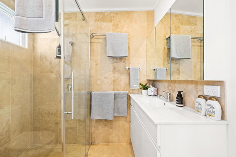 Hollow Tree Farm - Stayed 8