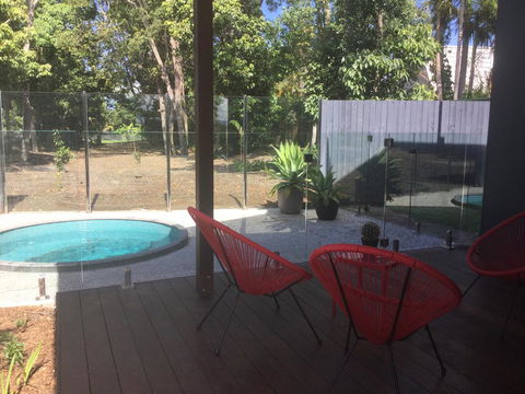 Sam's Buderim Mountain Guest House - Stays Accommodation 9