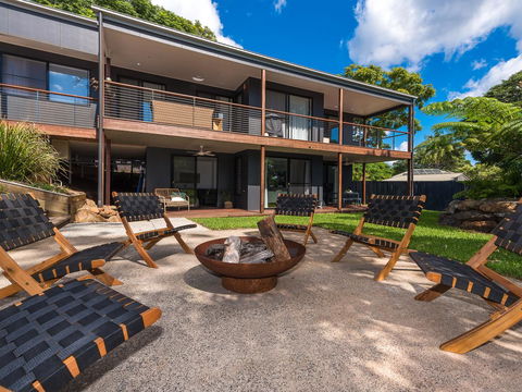Sam's Buderim Mountain Guest House - Stays Accommodation 13