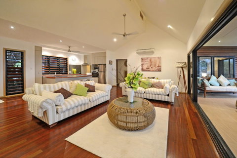 Paddons - Stays Accommodation 0
