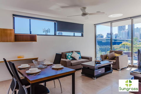 Fleet Lane Apartments - Stayed 15