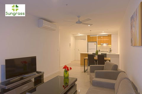 Fleet Lane Apartments - Stayed 30