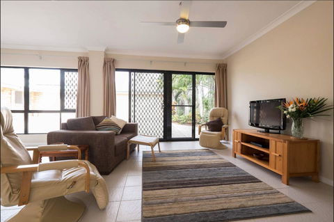 The Villa At The Bay - Stays Accommodation 7