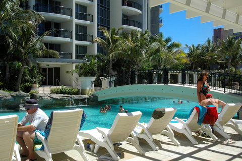 Chevron Renaissance - HR Surfers Paradise - Stayed 13