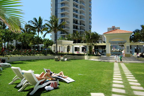 Chevron Renaissance - HR Surfers Paradise - Stayed 31