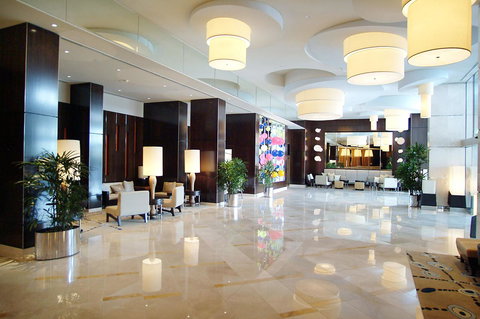 Chevron Renaissance - HR Surfers Paradise - Stayed 22