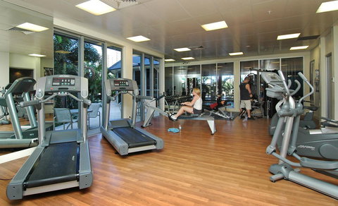 Chevron Renaissance - HR Surfers Paradise - Stayed 18