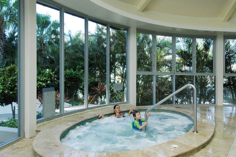 Chevron Renaissance - HR Surfers Paradise - Stayed 17