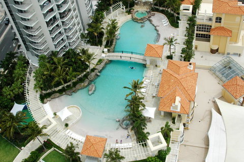 Chevron Renaissance - HR Surfers Paradise - Stayed 9