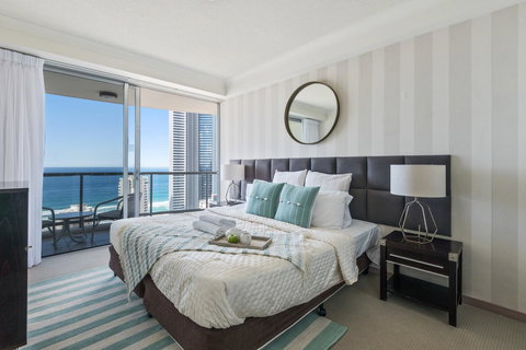 Chevron Renaissance - HR Surfers Paradise - Stayed 2