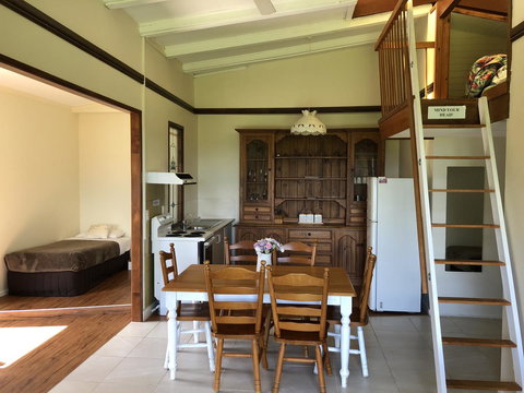 Montville Holiday Apartments - Stays Accommodation 13