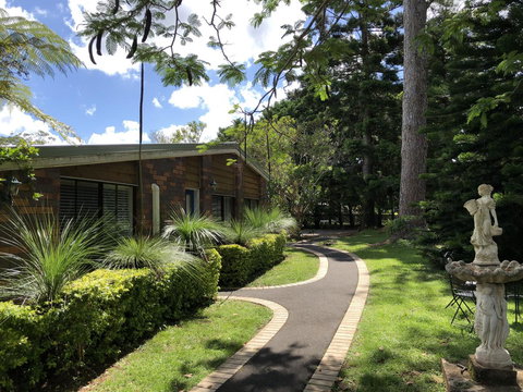 Montville Holiday Apartments - Stays Accommodation 14