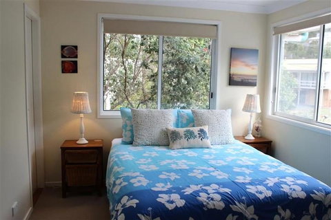 WAVERIDER 1 - Stayed 3