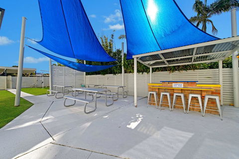 WAVES ON MAIN, 4/1 MAIN STREET - Stays Accommodation 2