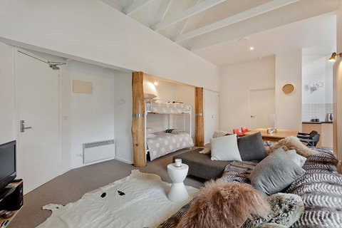 Whiskey Flat 2 - Stayed 0