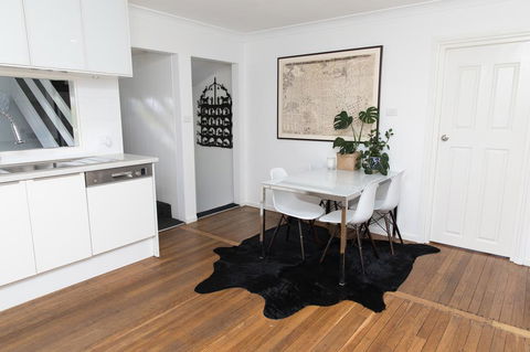 White Beach Cottage - Stayed 2