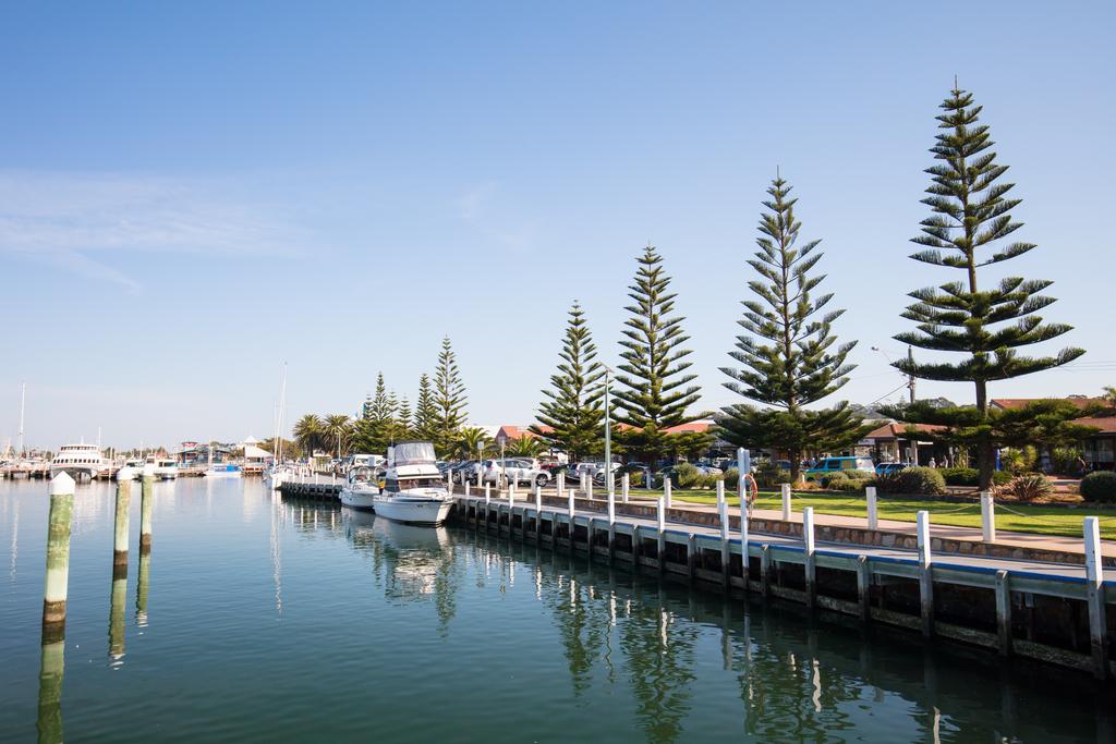 Lake Bunga VIC Stayed