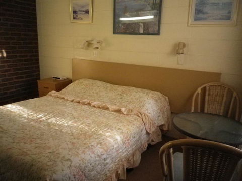 White Lanterns Motel - Stayed 3