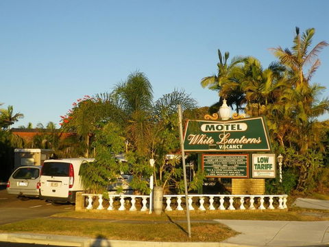 White Lanterns Motel - Stayed 1