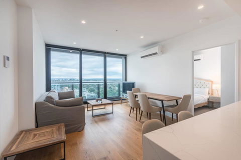 Whitehorse Tower 2 Bedroom 2 Bath - Stays Accommodation 0