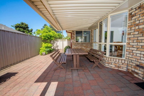 Whitesands Road, Unit 2/12 - Stayed 0