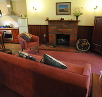 Wintarni Olives Cottage - Stays Accommodation