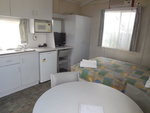 Wodonga Caravan & Cabin Park - Stayed 2