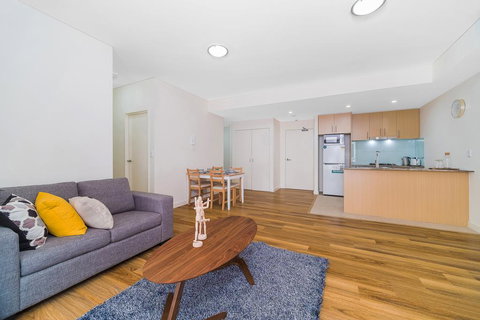 Wolli Creek Airport Serviced 2 Bedroom Apartment - Stayed 1