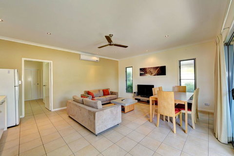 Woodgate Beach Houses - Stayed 1