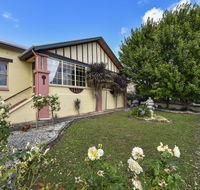 Wyatt Guest House - Stayed