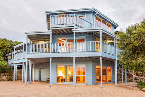 Yallingup's Best Located Beach House - Stayed 0