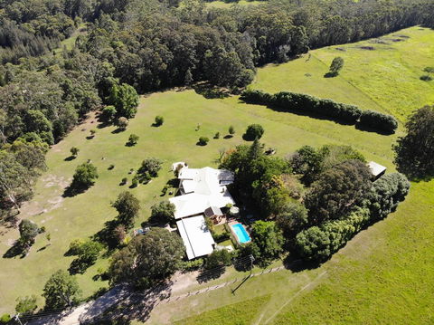 Yarrahapinni Homestead - Stays Accommodation 1