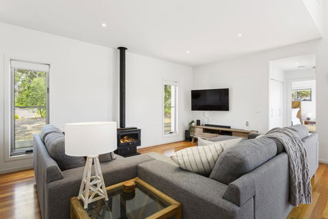 YOU, ME AND THE SEA - BLAIRGOWRIE - Stayed 1