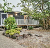 Currimundi Beach House - 1min to Currimundi Lake  Beach - Stays Accommodation