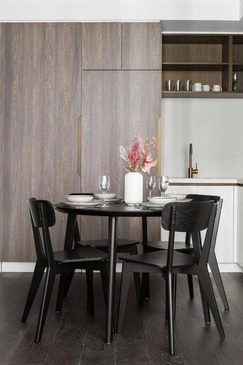 A Chic 2BR Apt Right Next To Melbourne Central - Stays Accommodation 1