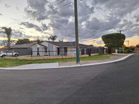 A Haven In Gosnells - Stays Accommodation 2