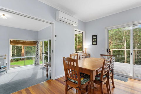 A Little Touch Of Paradise - Stayed 3