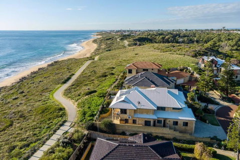 Absolute Oceanfront Escape - Stayed 0