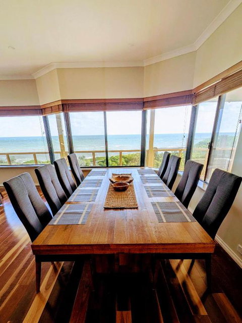 Absolute Oceanfront Escape - Stayed 2