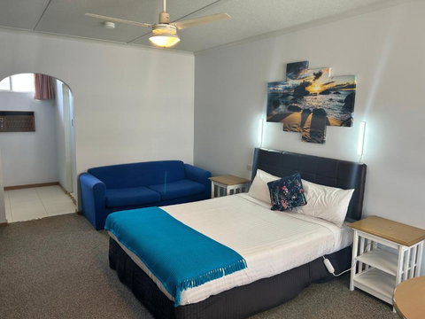 Acacia Rose Motor Inn - Stayed 4