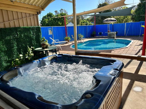 Acacia Rose Motor Inn - Stayed 2